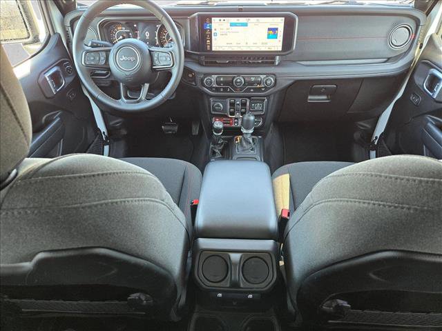 Used 2025 Jeep Wrangler Unlimited Rubicon image 18