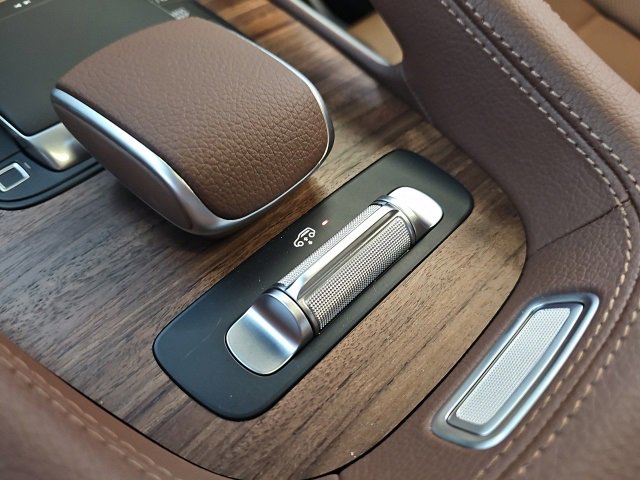 New 2026 Mercedes-Benz GLE 580 4MATIC image 22