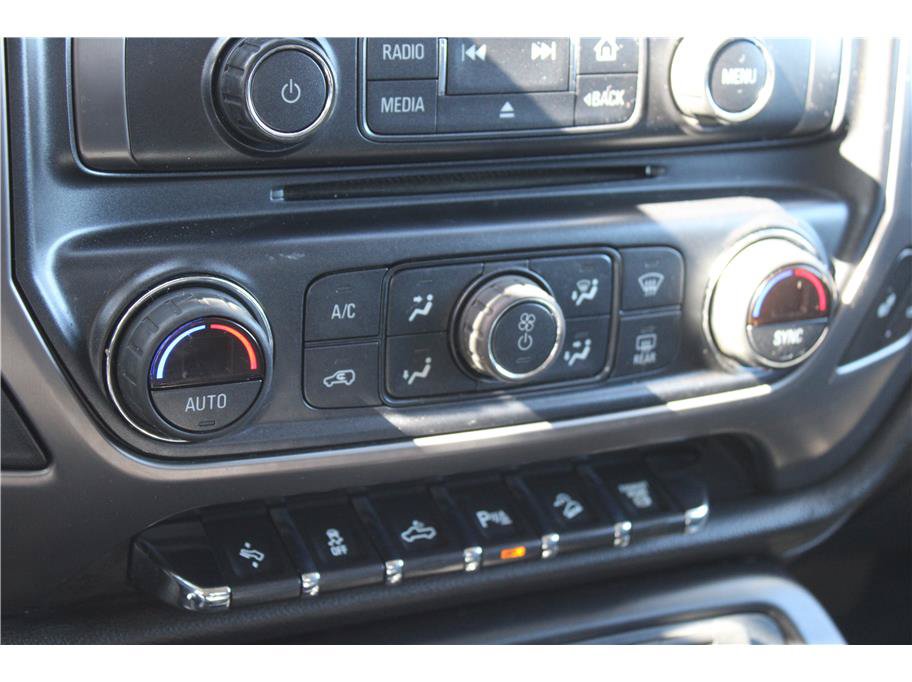 Used 2019 GMC Sierra 3500 SLT w/ All-Terrain HD Package AWD/4WD image 24