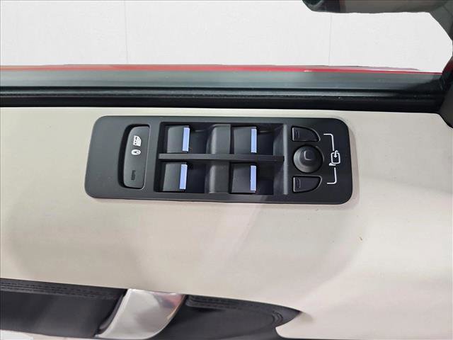 New 2025 Land Rover Discovery Sport S image 27