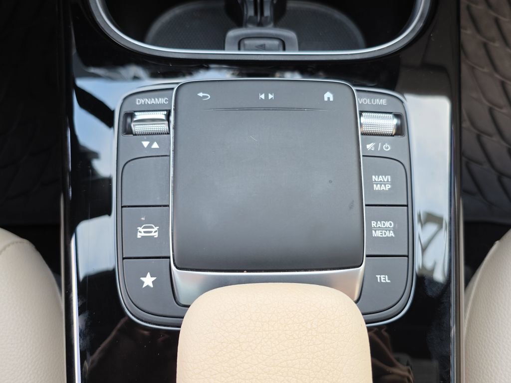 Certified 2022 Mercedes-Benz A 220 image 23