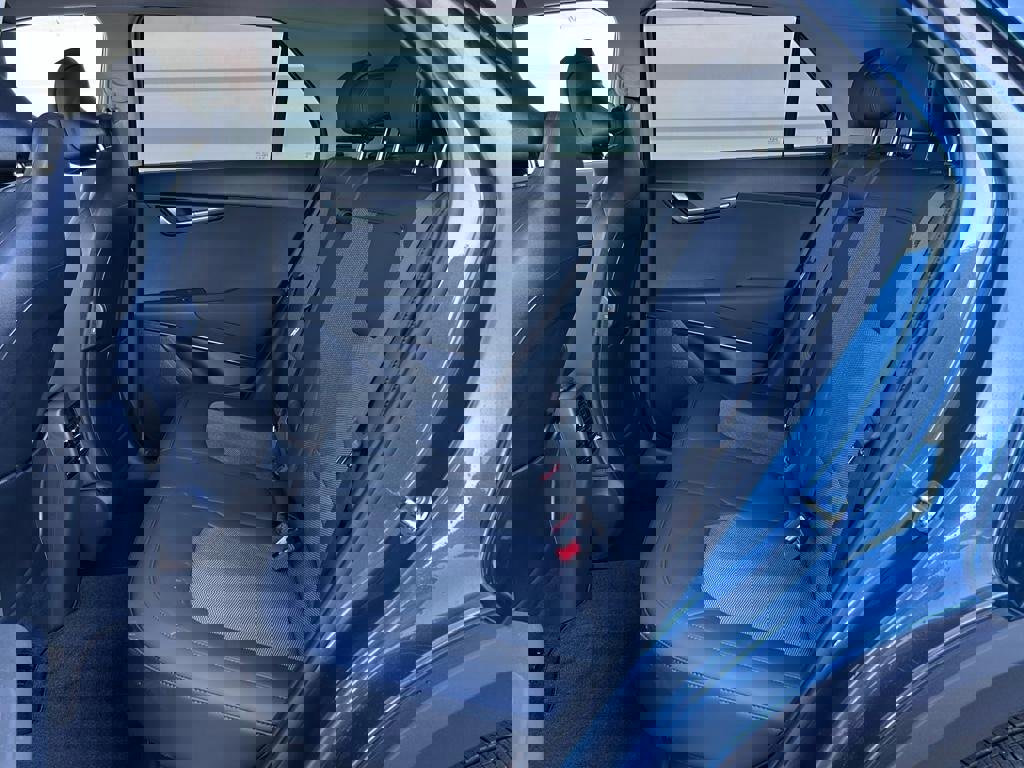 New 2025 Kia Niro EX image 12