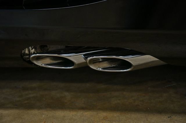 Used 2006 Mercedes-Benz SLR image 16