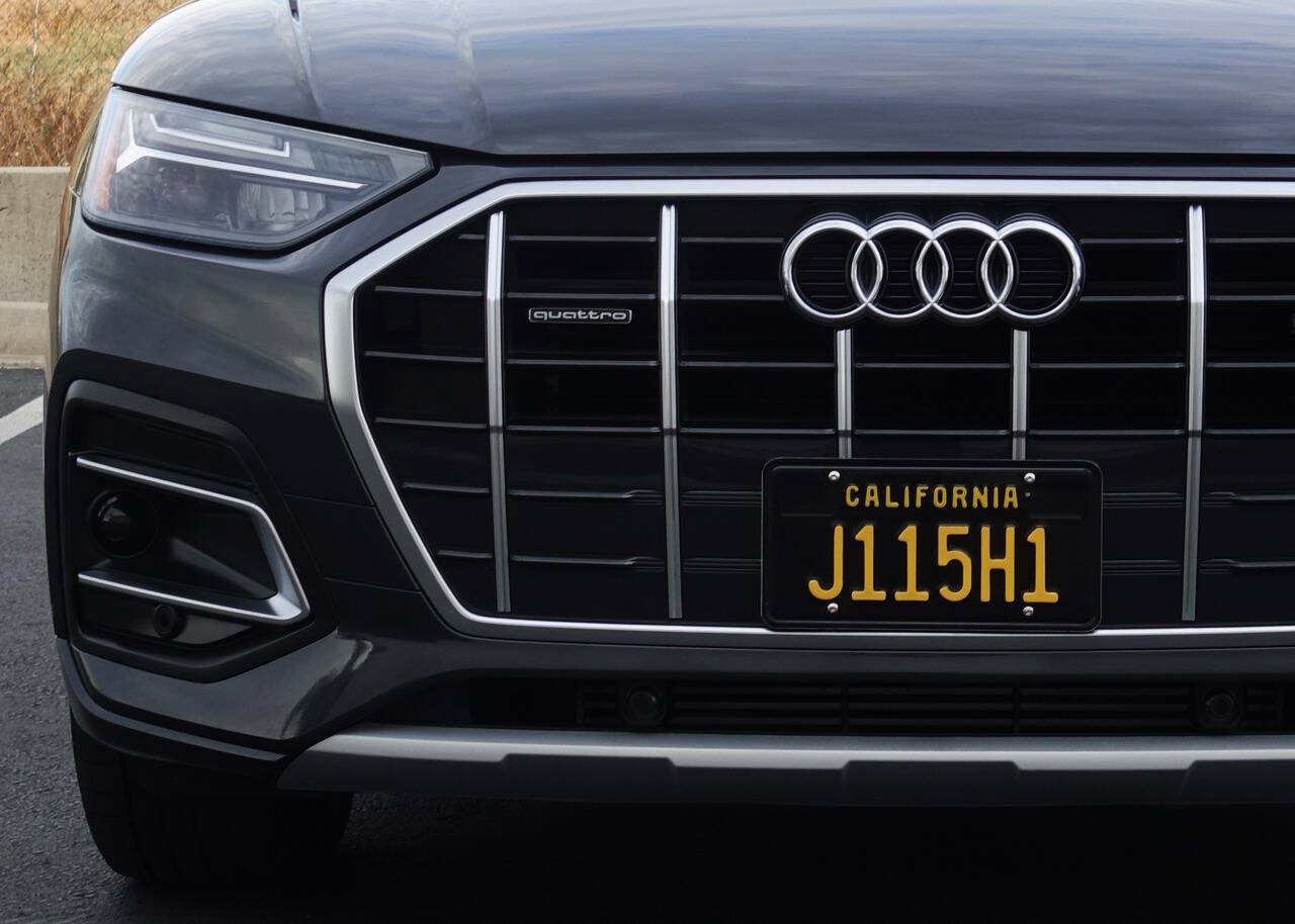 Used 2021 Audi Q5 2.0T Premium w/ Convenience Package AWD/4WD image 23