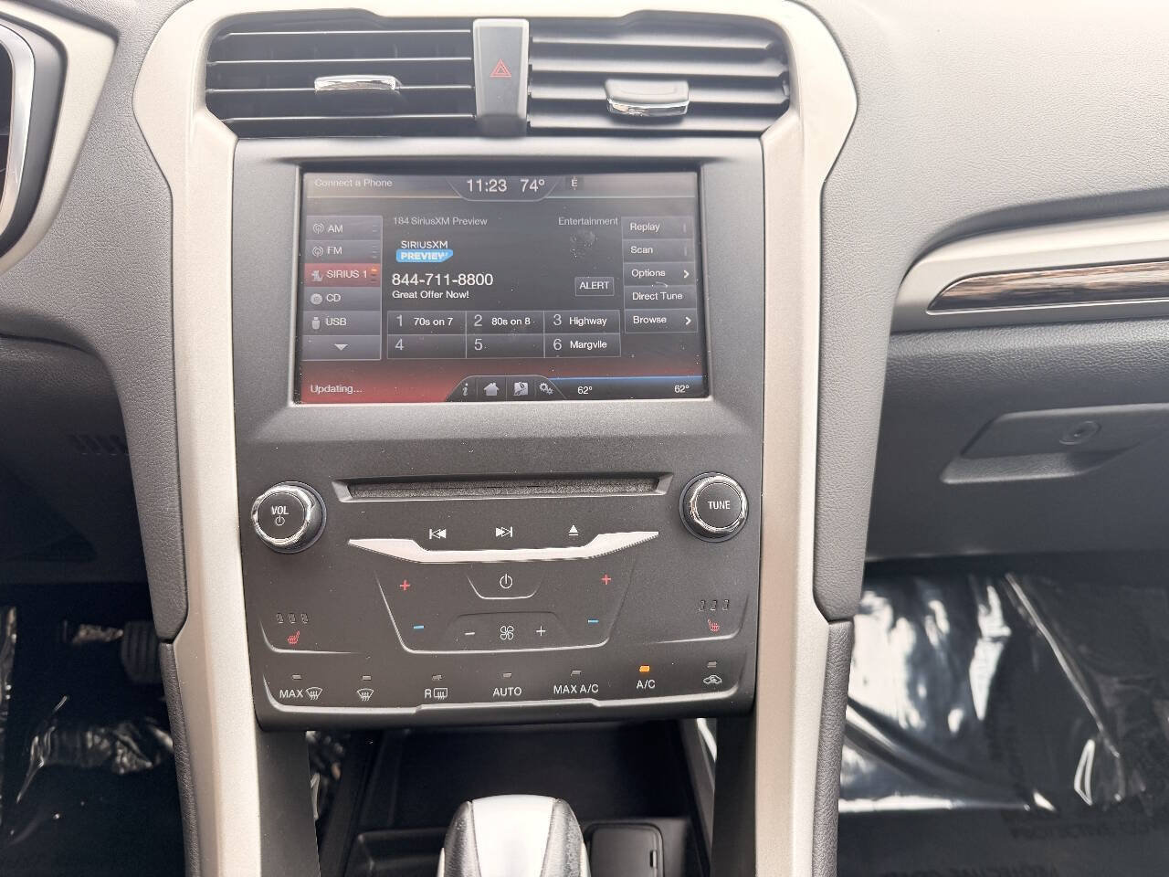 Used 2014 Ford Fusion Energi SE w/ Driver Assist Package FWD image 28