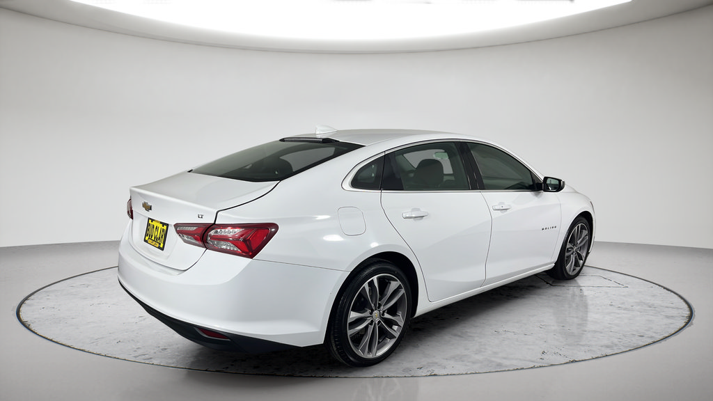 Used 2022 Chevrolet Malibu LT FWD image 7