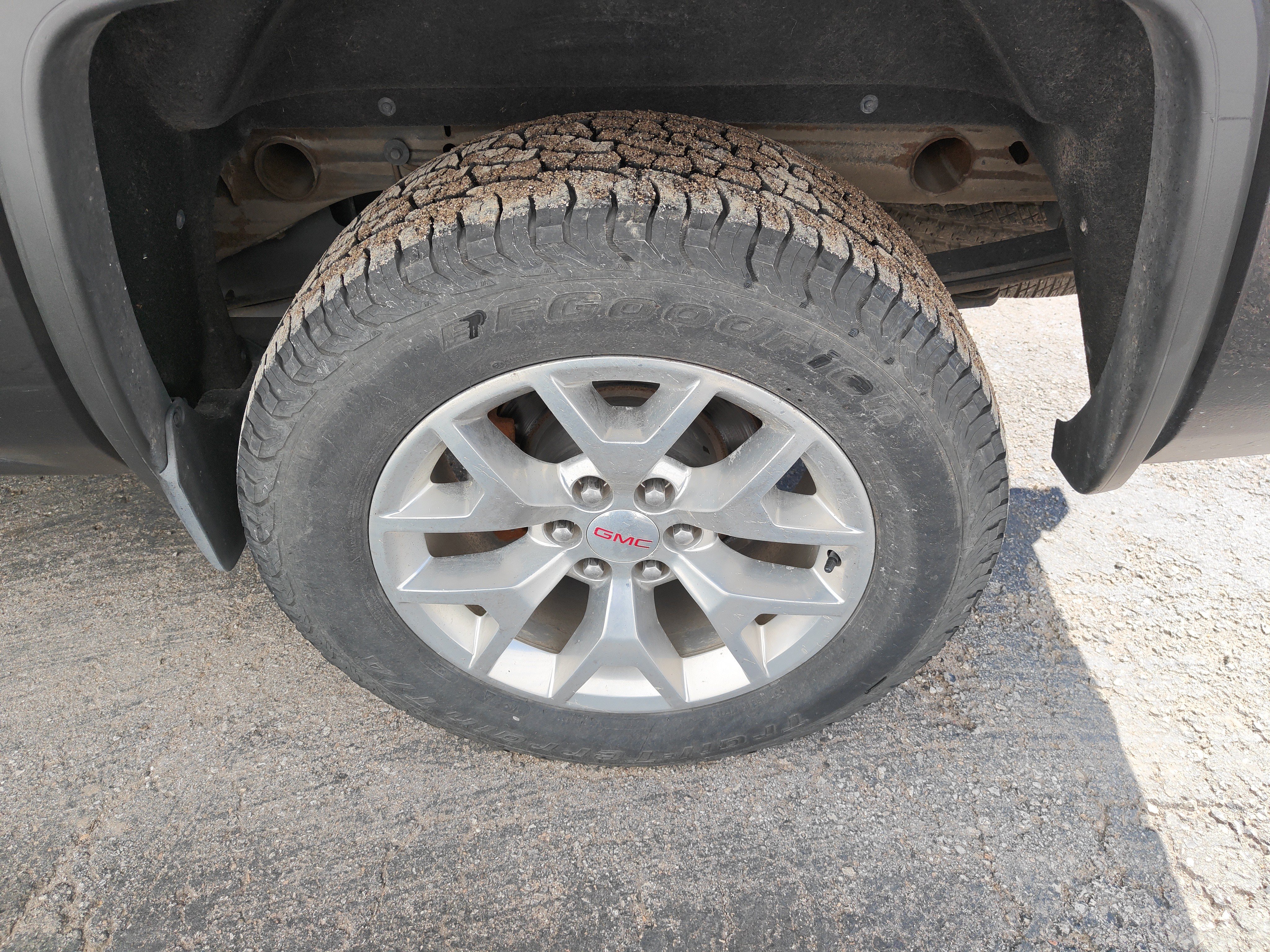 Used 2014 GMC Sierra 1500 SLE w/ SLE Value Package AWD/4WD image 12