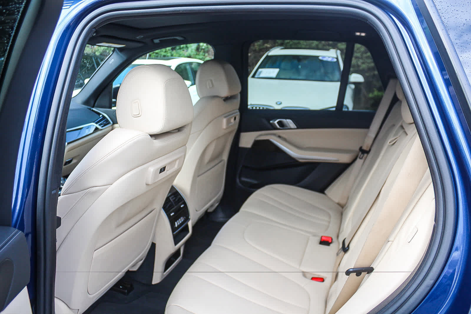 Used 2020 BMW X5 sDrive40i w/ Convenience Package RWD image 17