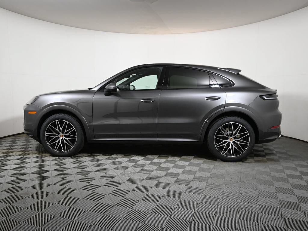 Used 2026 Porsche Cayenne Coupe AWD/4WD image 2
