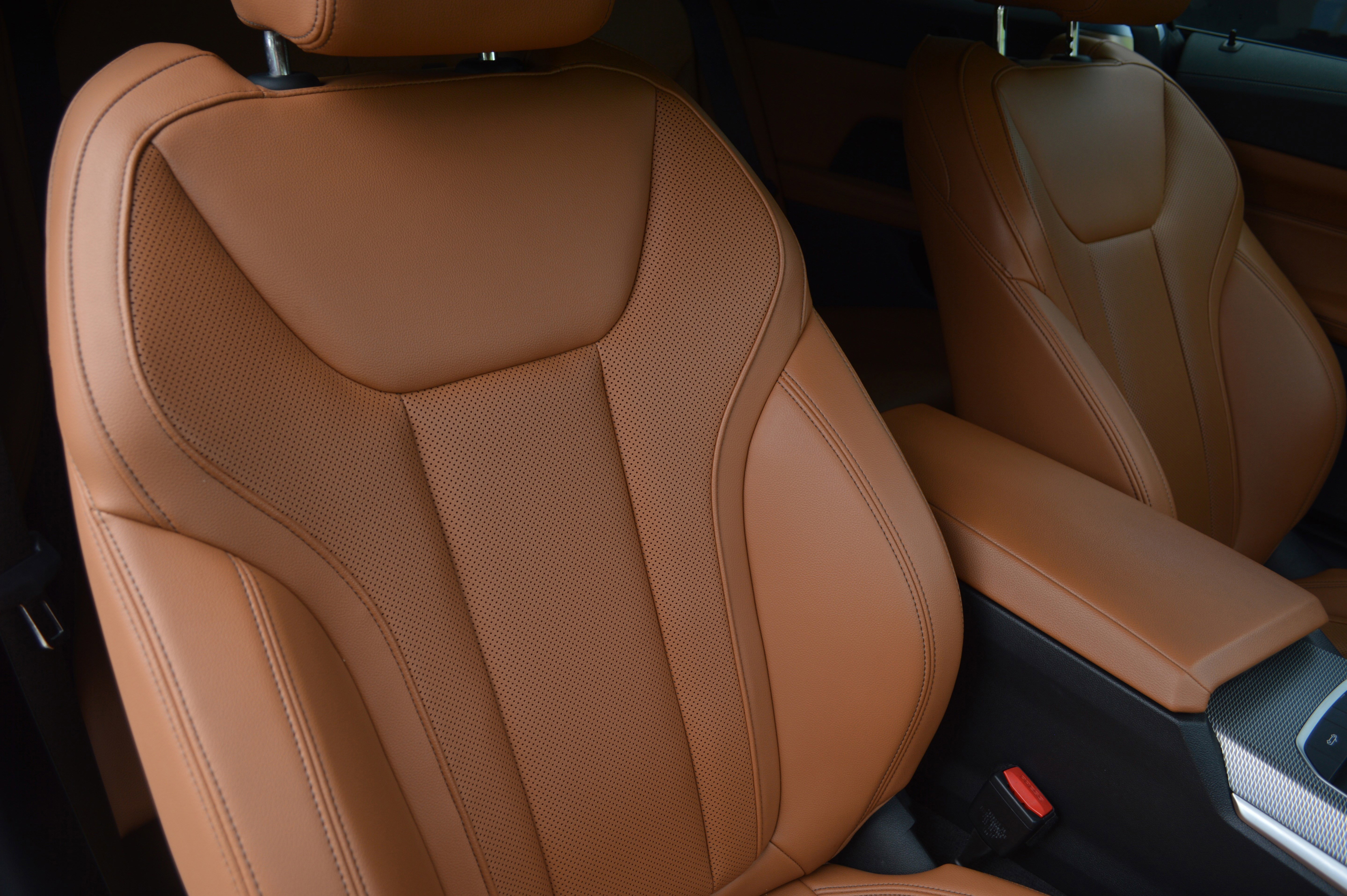 Used 2023 BMW 430i Convertible w/ M Sport Package image 41