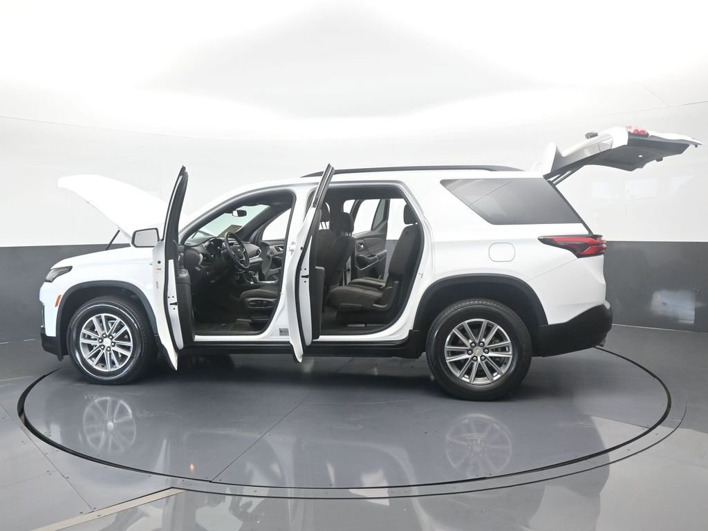 Used 2023 Chevrolet Traverse LT image 77