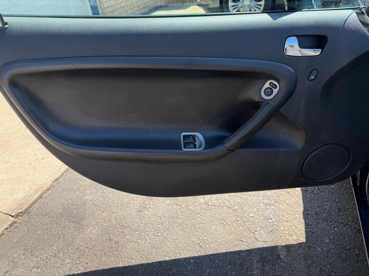 Used 2008 Pontiac Solstice Convertible w/ Preferred Package RWD image 15