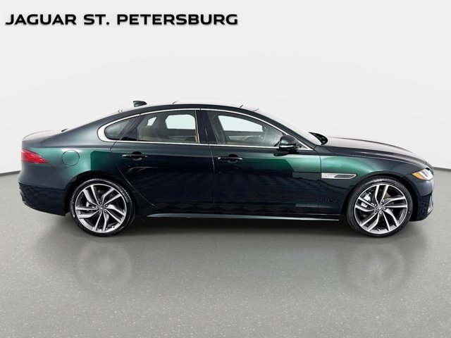 Used 2024 Jaguar XF R-Dynamic SE image 4