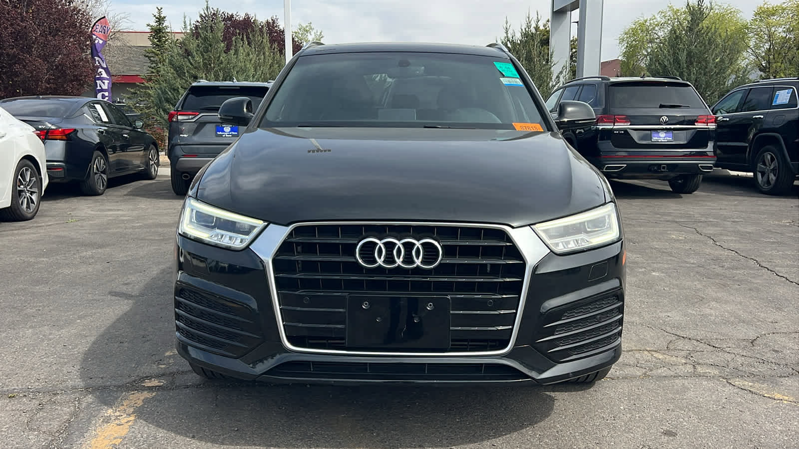 Used 2018 Audi Q3 2.0T Premium Plus w/ Premium Plus Package image 2