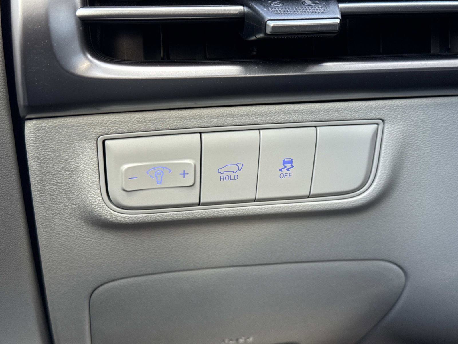 Used 2025 Hyundai Tucson SEL image 13