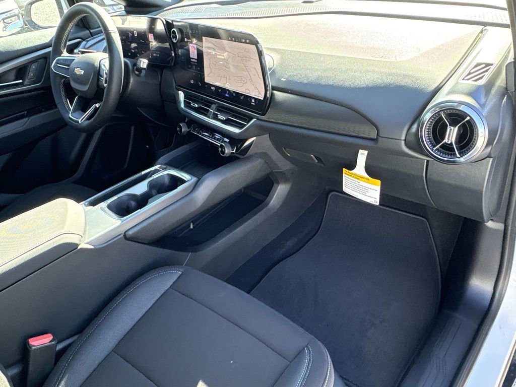 New 2026 Chevrolet Equinox EV LT w/ Comfort Package image 28