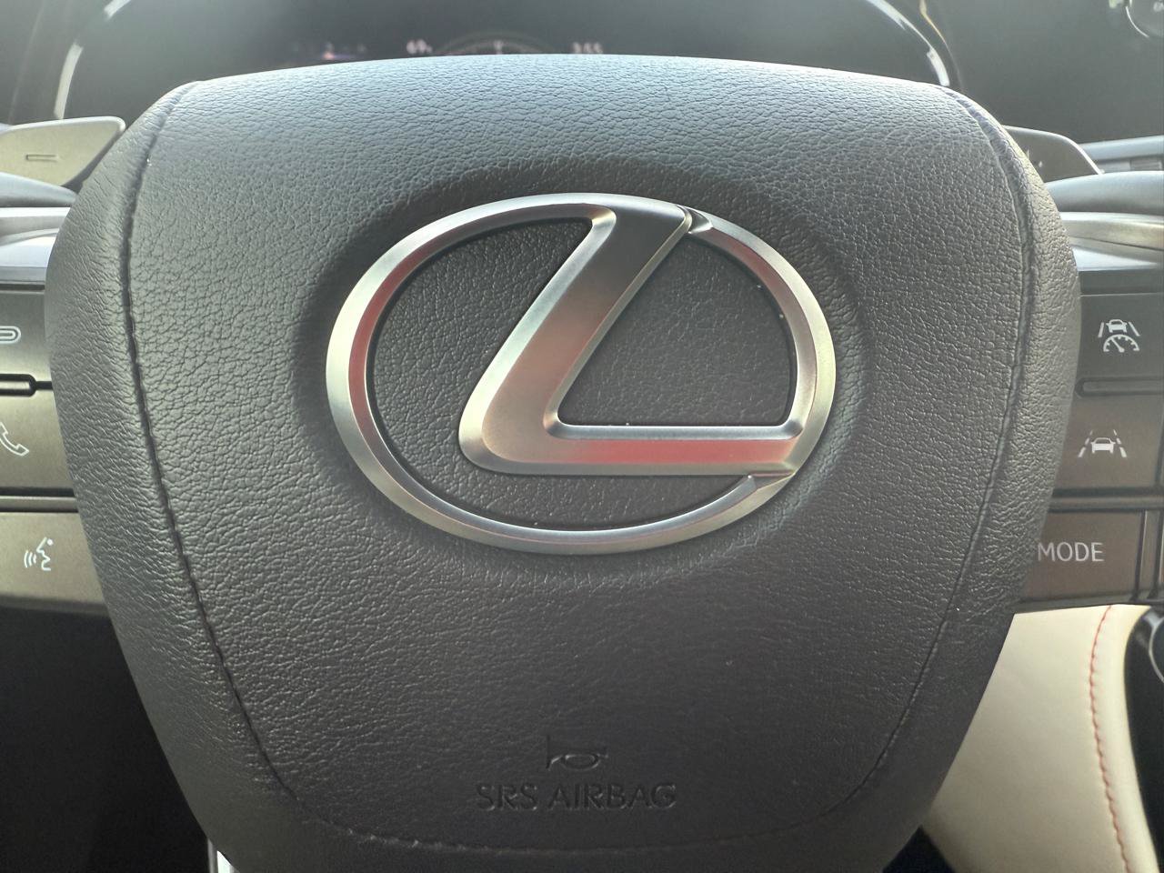 Used 2023 Lexus NX 250 FWD w/ Towing Package (2000 Lbs) image 27