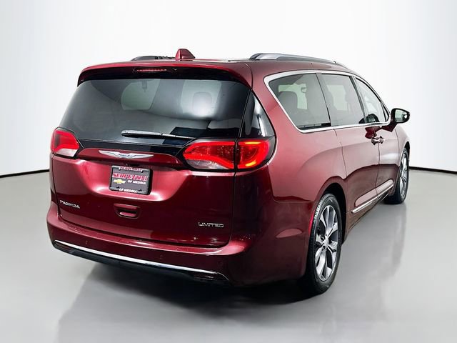 Used 2018 Chrysler Pacifica Limited w/ Tire & Wheel Group image 6