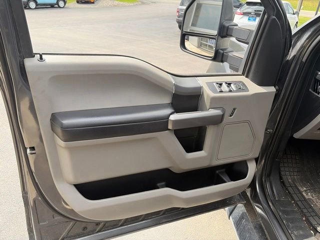 Used 2019 Ford F150 XLT w/ Equipment Group 302A Luxury AWD/4WD image 10