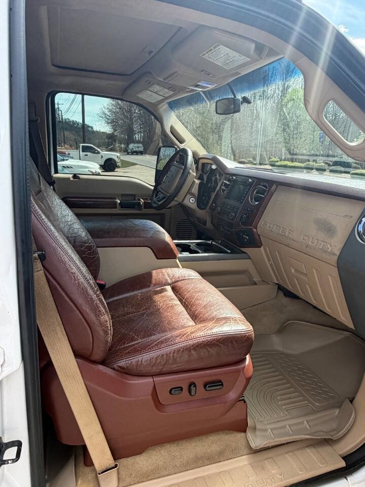 Used 2012 Ford F250 King Ranch w/ King Ranch w/Chrome Pkg image 13