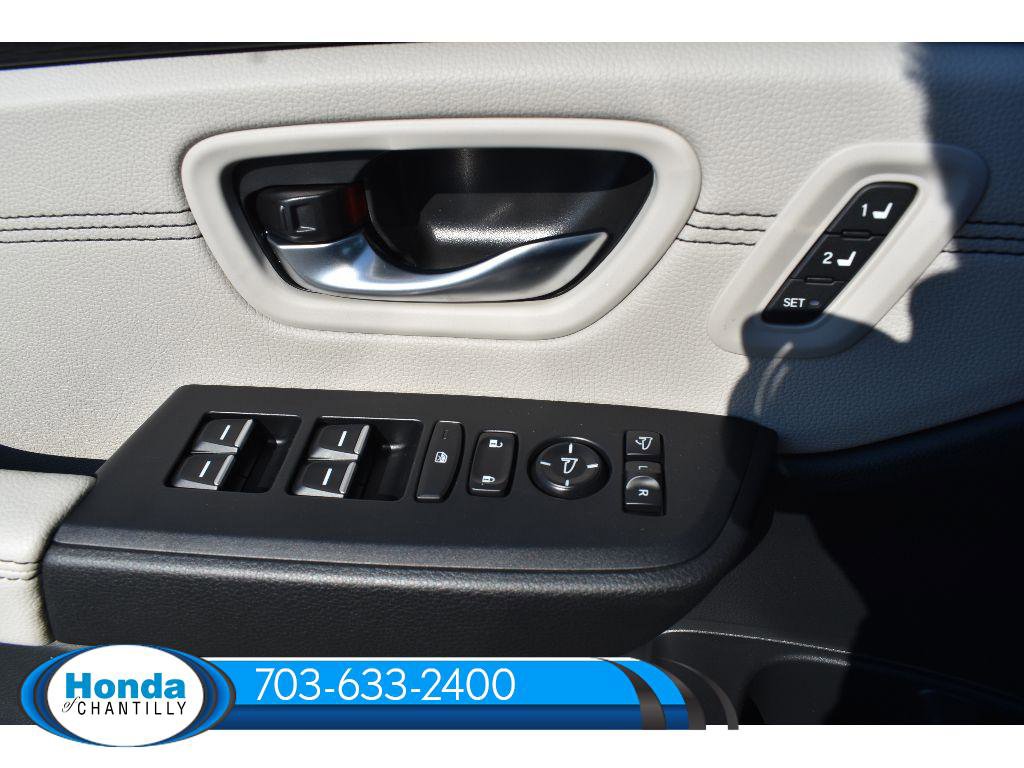 New 2026 Honda Pilot Touring image 24