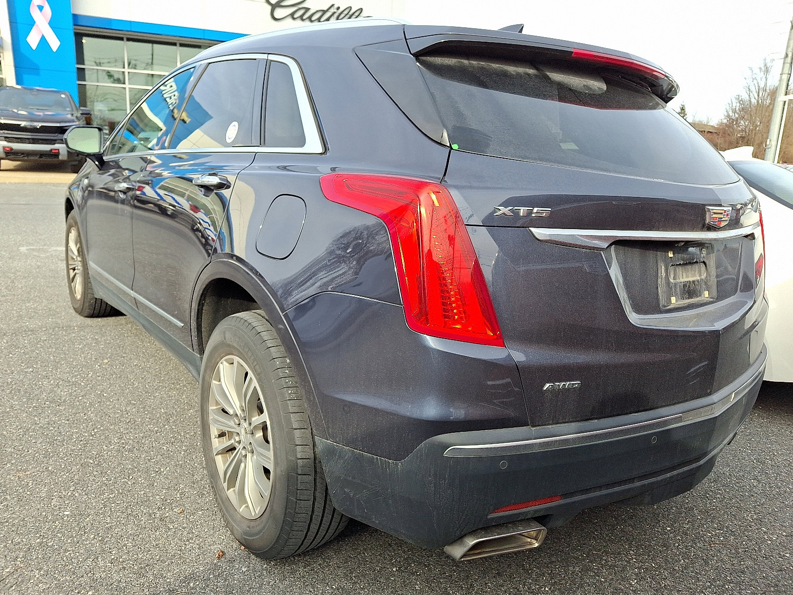 Used 2018 Cadillac XT5 Luxury image 5