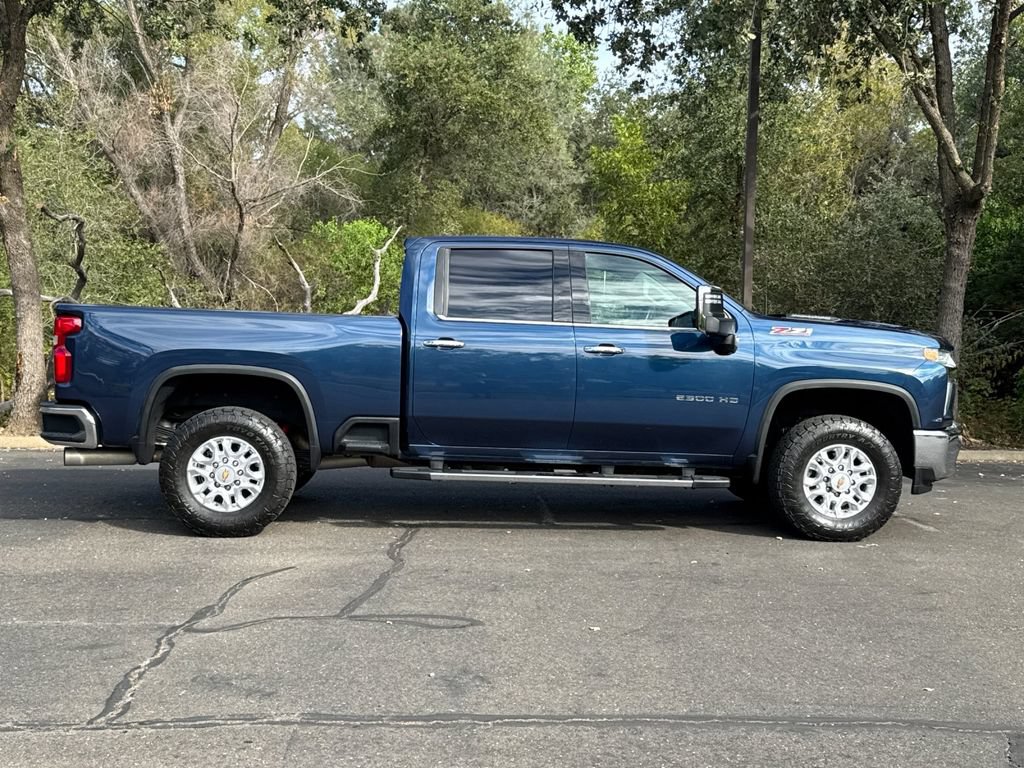 Used 2021 Chevrolet Silverado 2500 LTZ w/ LTZ Convenience Package AWD/4WD image 4