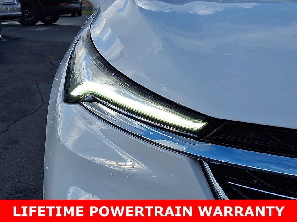 Used 2024 Buick Enclave Premium image 10