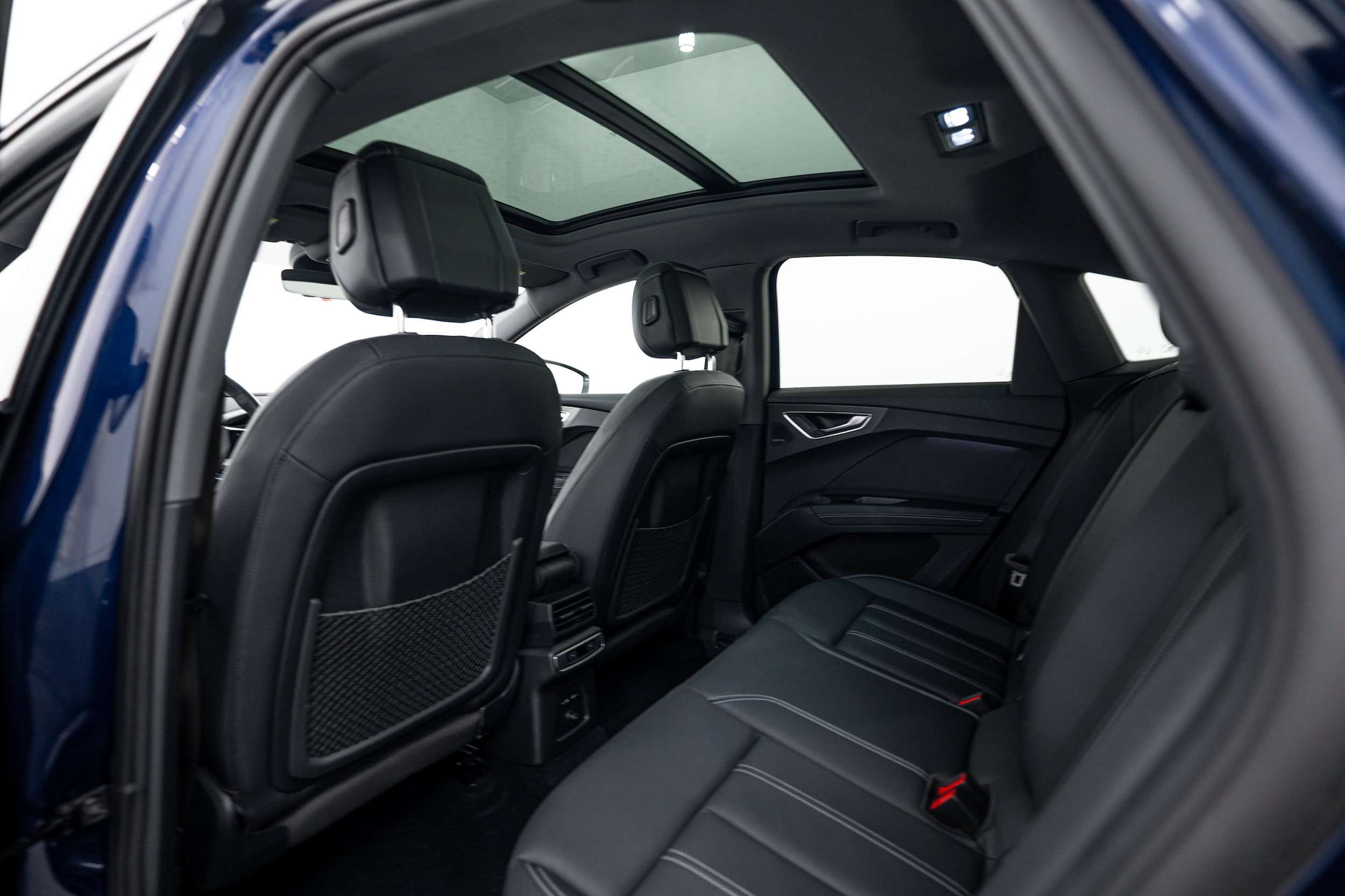 Certified 2023 Audi Q4 e-tron Premium Plus w/ Premium Plus AWD/4WD image 19