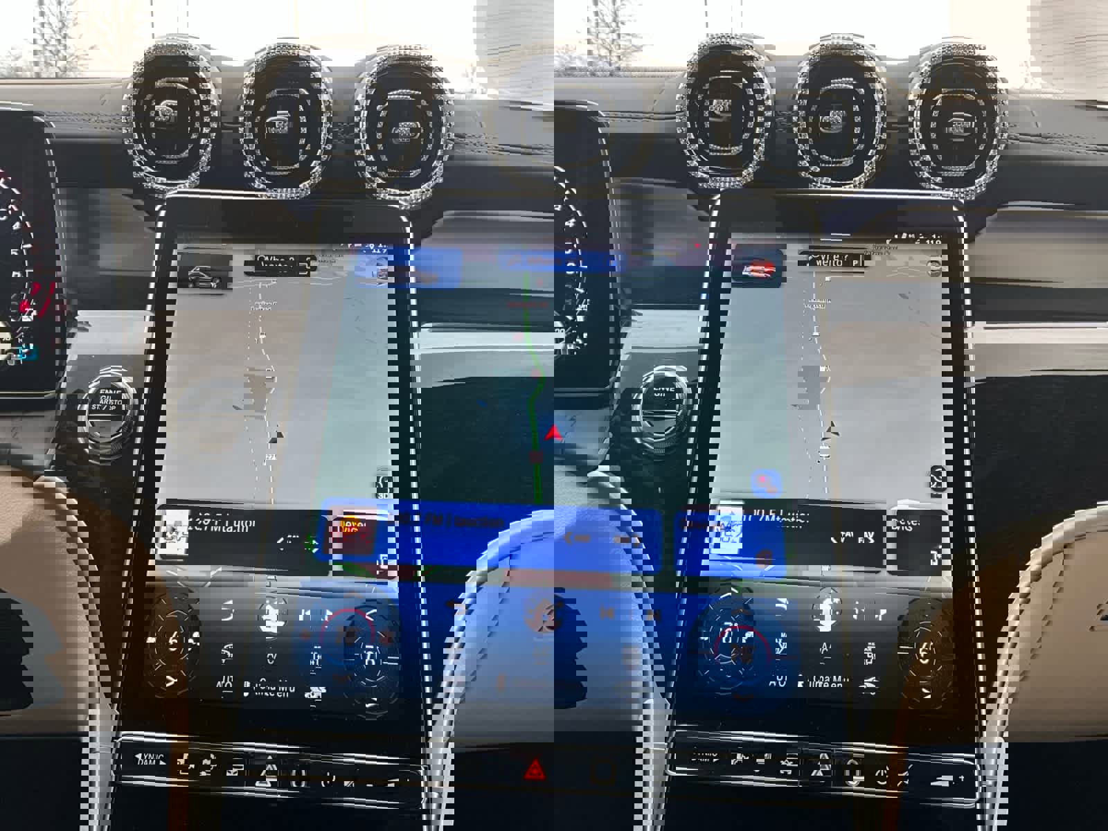 Used 2025 Mercedes-Benz GLC 350e 4MATIC image 22