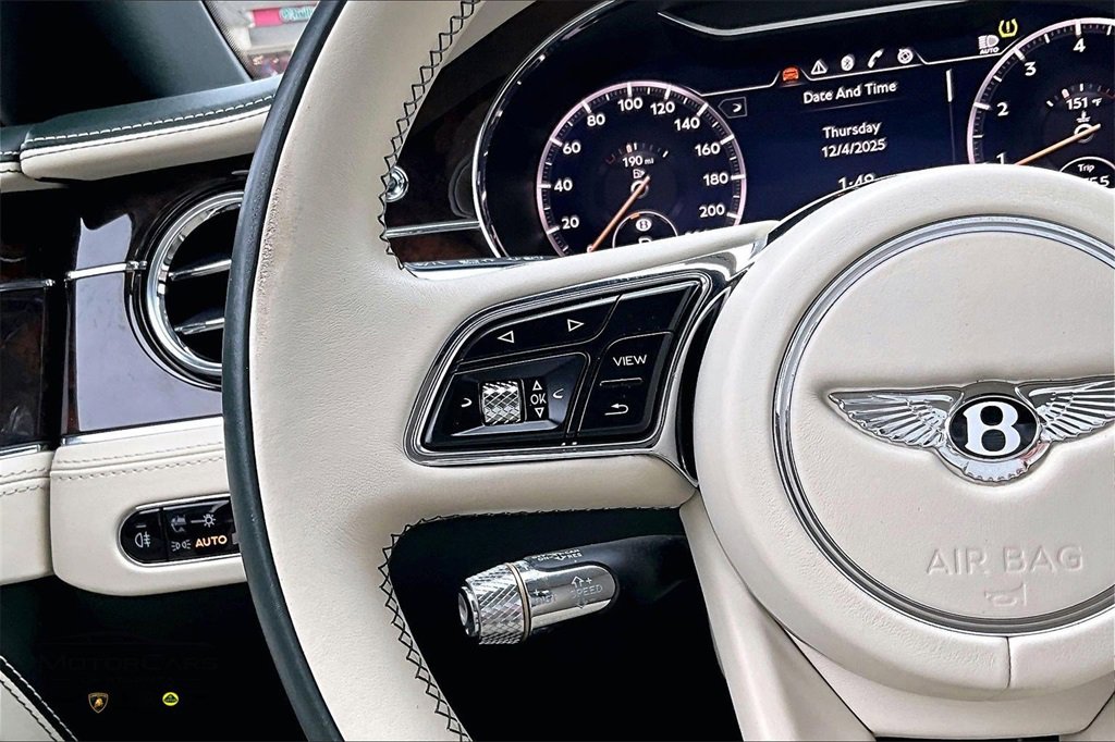 Used 2023 Bentley Continental GT Azure image 17
