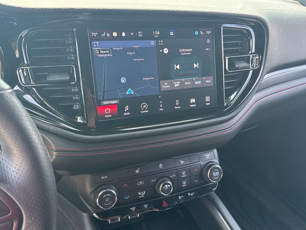 Used 2024 Dodge Durango R/T w/ Blacktop Package image 23