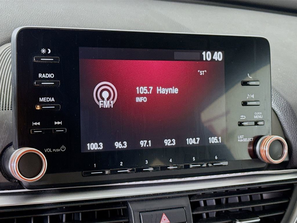 Used 2018 Honda Accord LX image 6