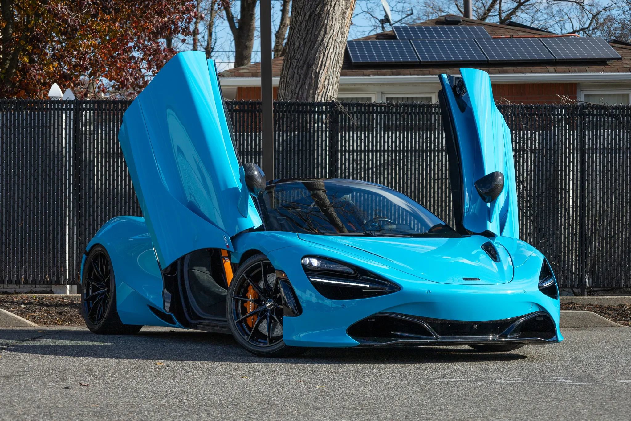 Used 2022 McLaren 720S Spider image 6