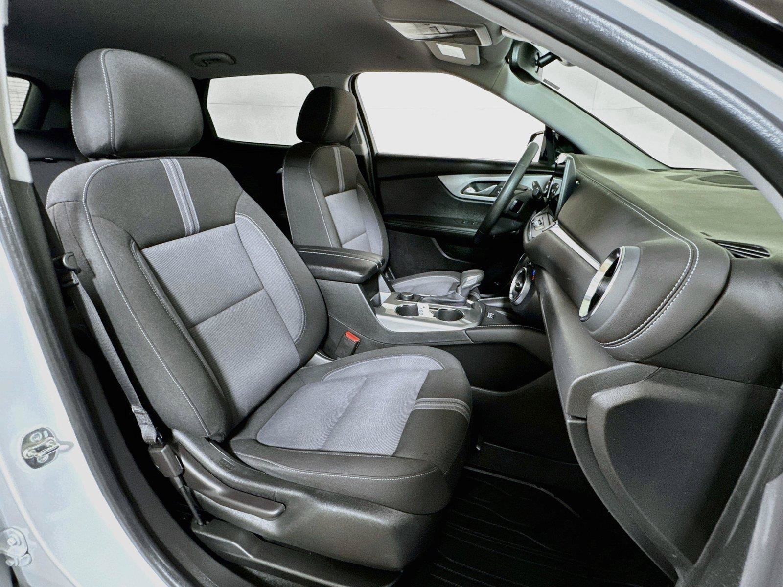 Certified 2024 Chevrolet Blazer LT w/ Convenience Package FWD image 26