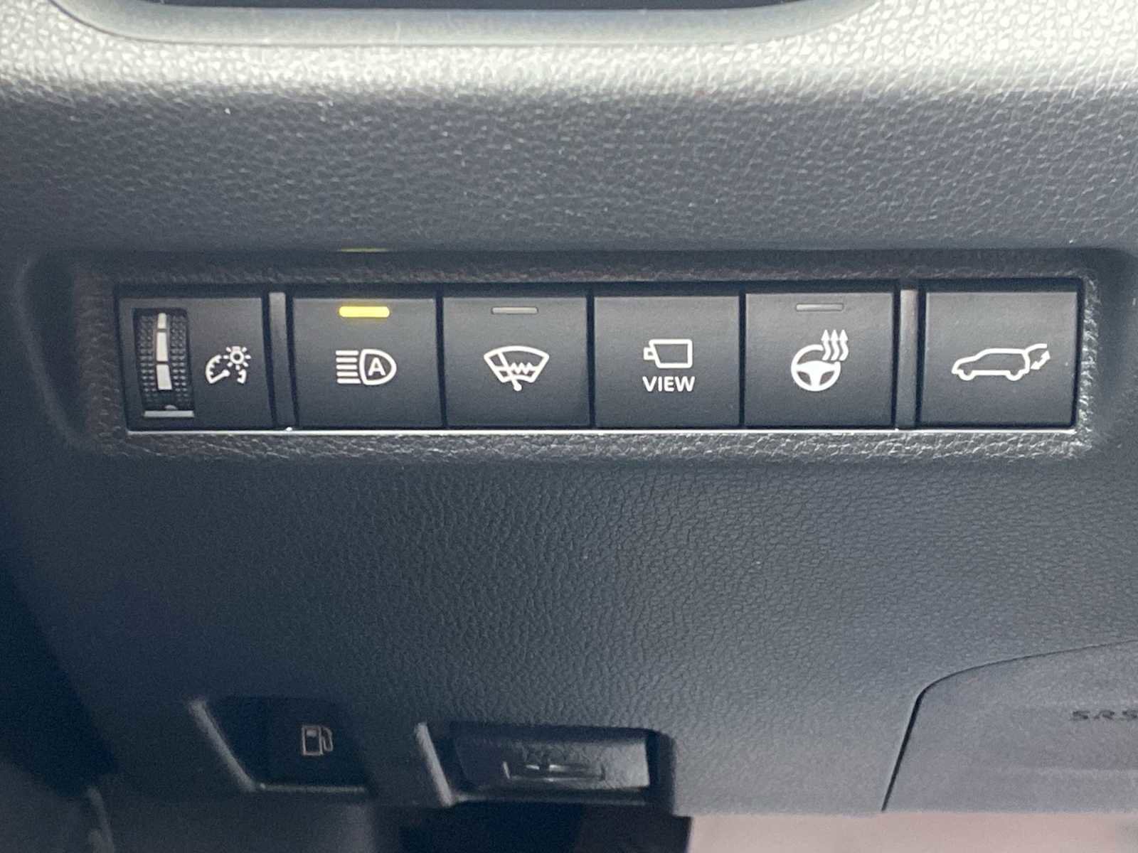 Used 2022 Toyota RAV4 XSE image 22