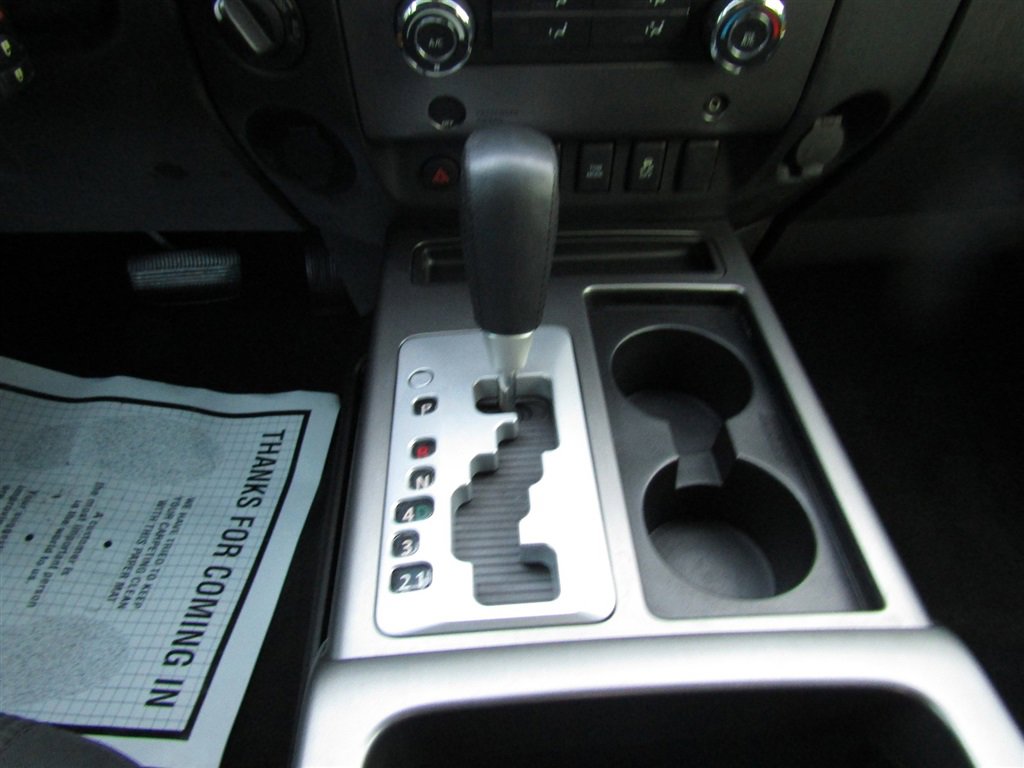 Used 2012 Nissan Titan SV w/ SV Value Truck Pkg image 27