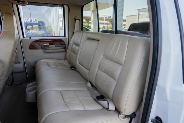 Used 2001 Ford F350 Lariat image 42