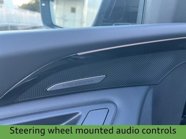 New 2025 Audi Q5 Prestige image 9