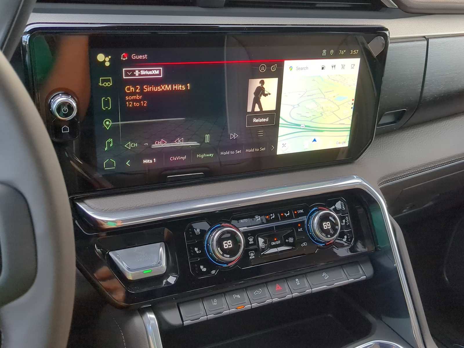 New 2026 GMC Sierra 2500 Denali w/ Denali Reserve Package image 19