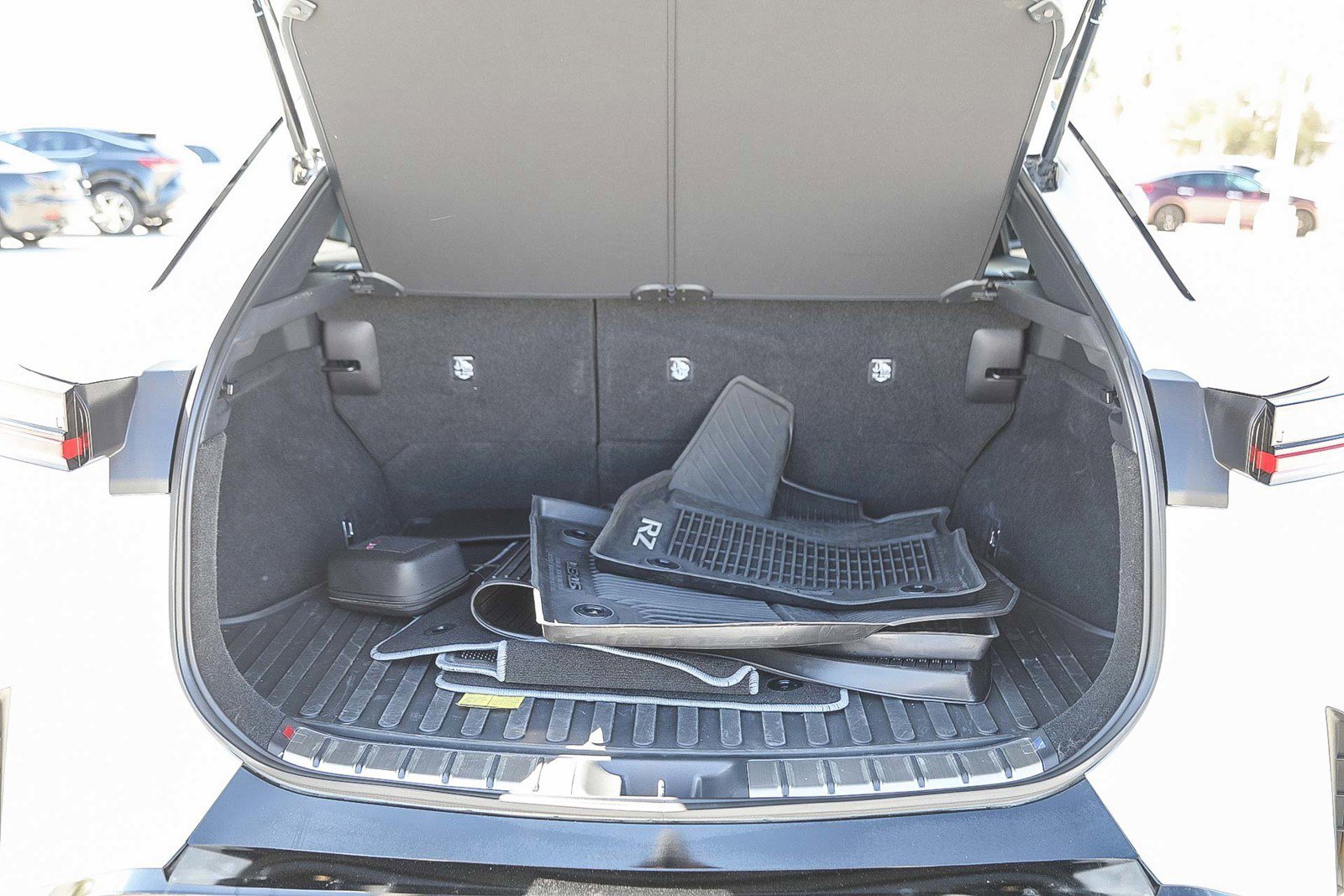 Used 2025 Lexus RZ 300e w/ Accessory Package (2T) image 25