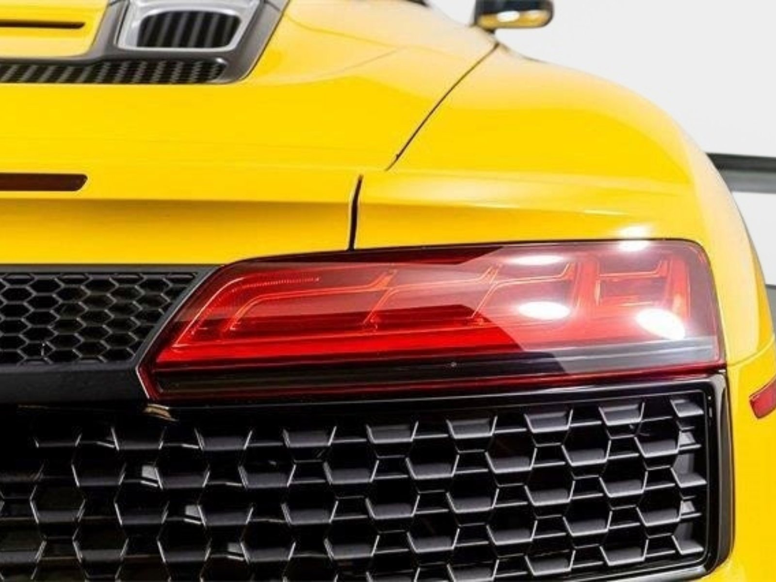 Used 2023 Audi R8 V10 performance image 18