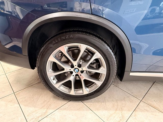 Used 2020 BMW X5 xDrive40i w/ Premium Package AWD/4WD image 10