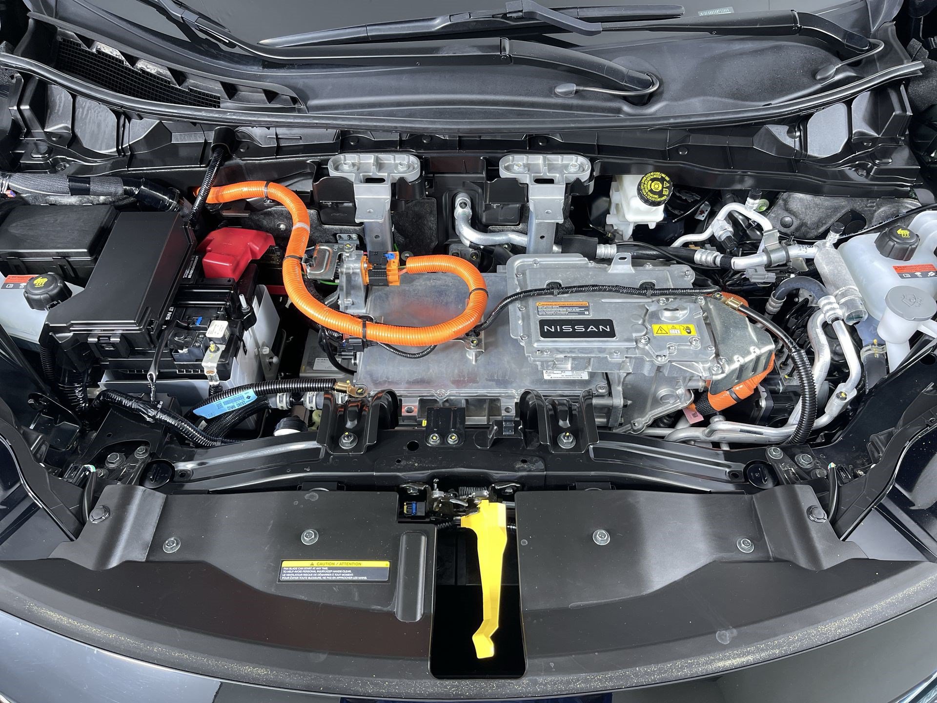 Certified 2024 Nissan Ariya AWD image 28
