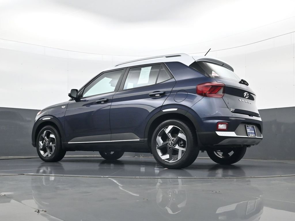 Certified 2023 Hyundai Venue Limited w/ Cargo Package image 27