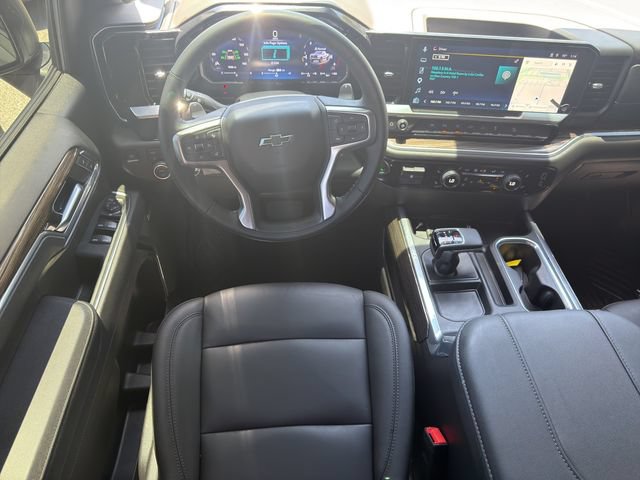 Used 2026 Chevrolet Silverado 1500 LT Trail Boss w/ LT Trail Boss Premium Package AWD/4WD image 17