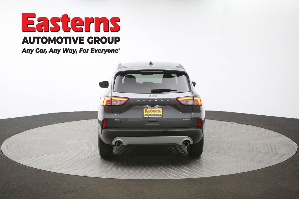 Used 2022 Ford Escape SE w/ Cold Weather Package image 33