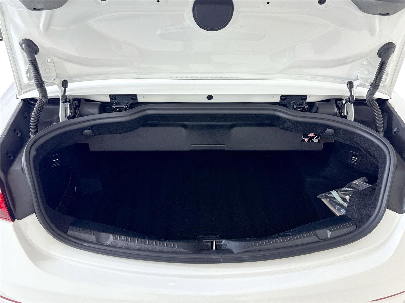 Used 2021 Mercedes-Benz E 53 AMG 4MATIC Cabriolet image 26