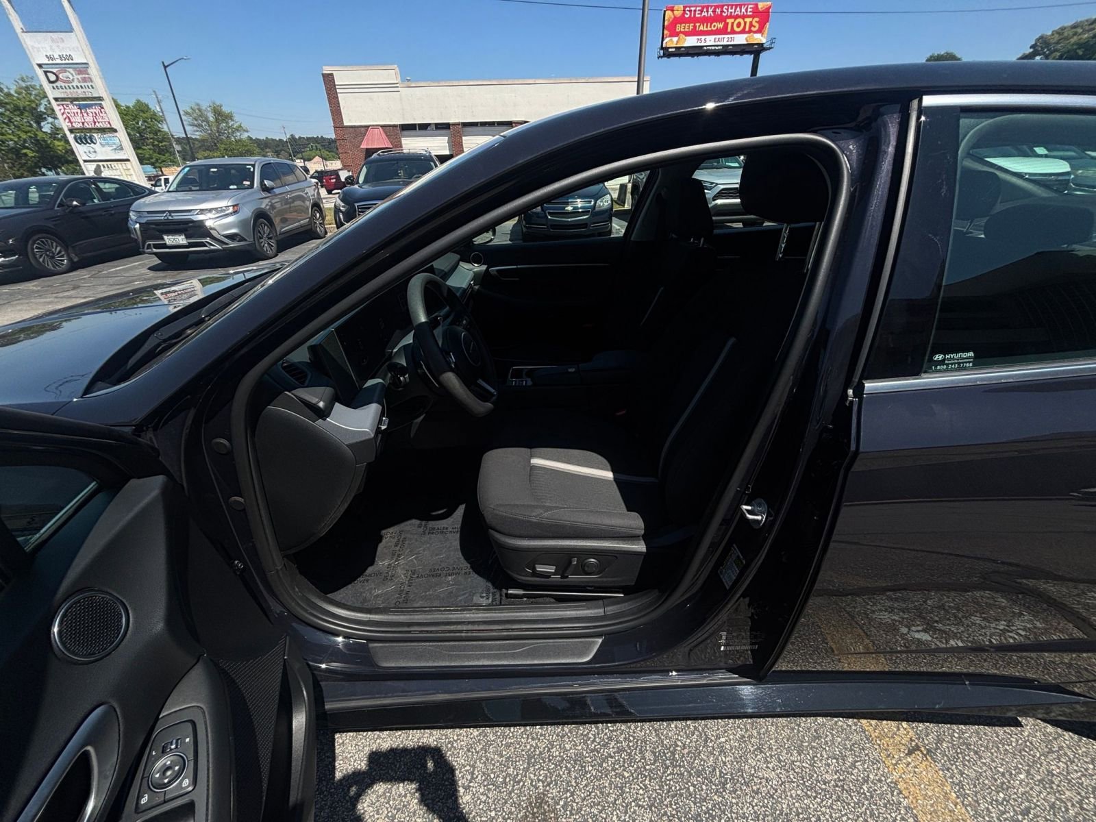 Used 2025 Hyundai Sonata SEL image 27