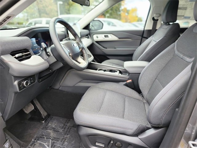 New 2026 Ford Explorer Active image 19